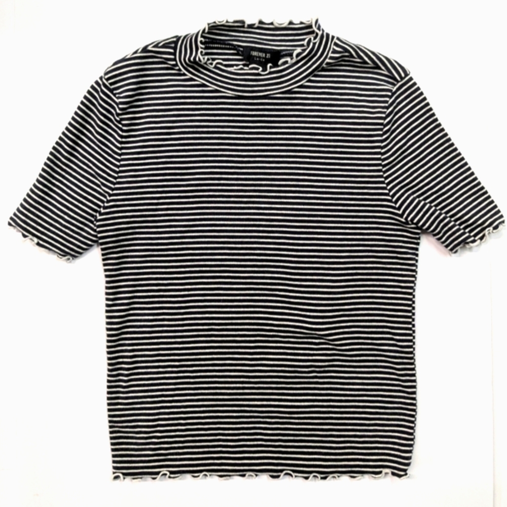 Forever 21 B&W Striped Top with Ruffle Hem